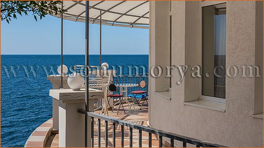 . Апарт-отель «Сон у моря». Алупка