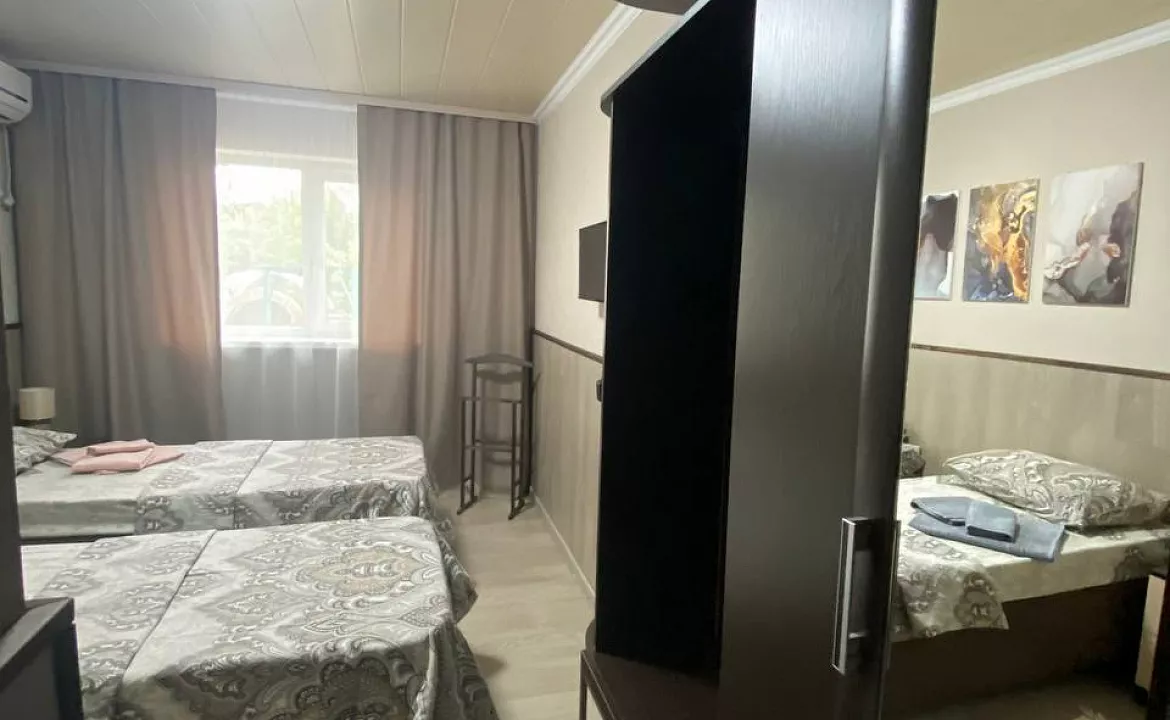 Двухместный первый этаж. Гостевой дом "Инжир". Новомихайловский Двухместный первый этаж. Гостевой дом "Инжир". Новомихайловский