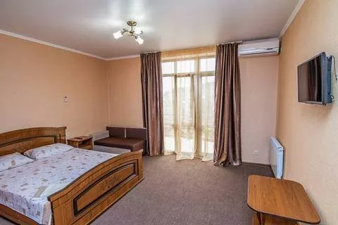 3-х местный «Люкс» с доп. местом. Гостевой дом «7 Небо». Лоо