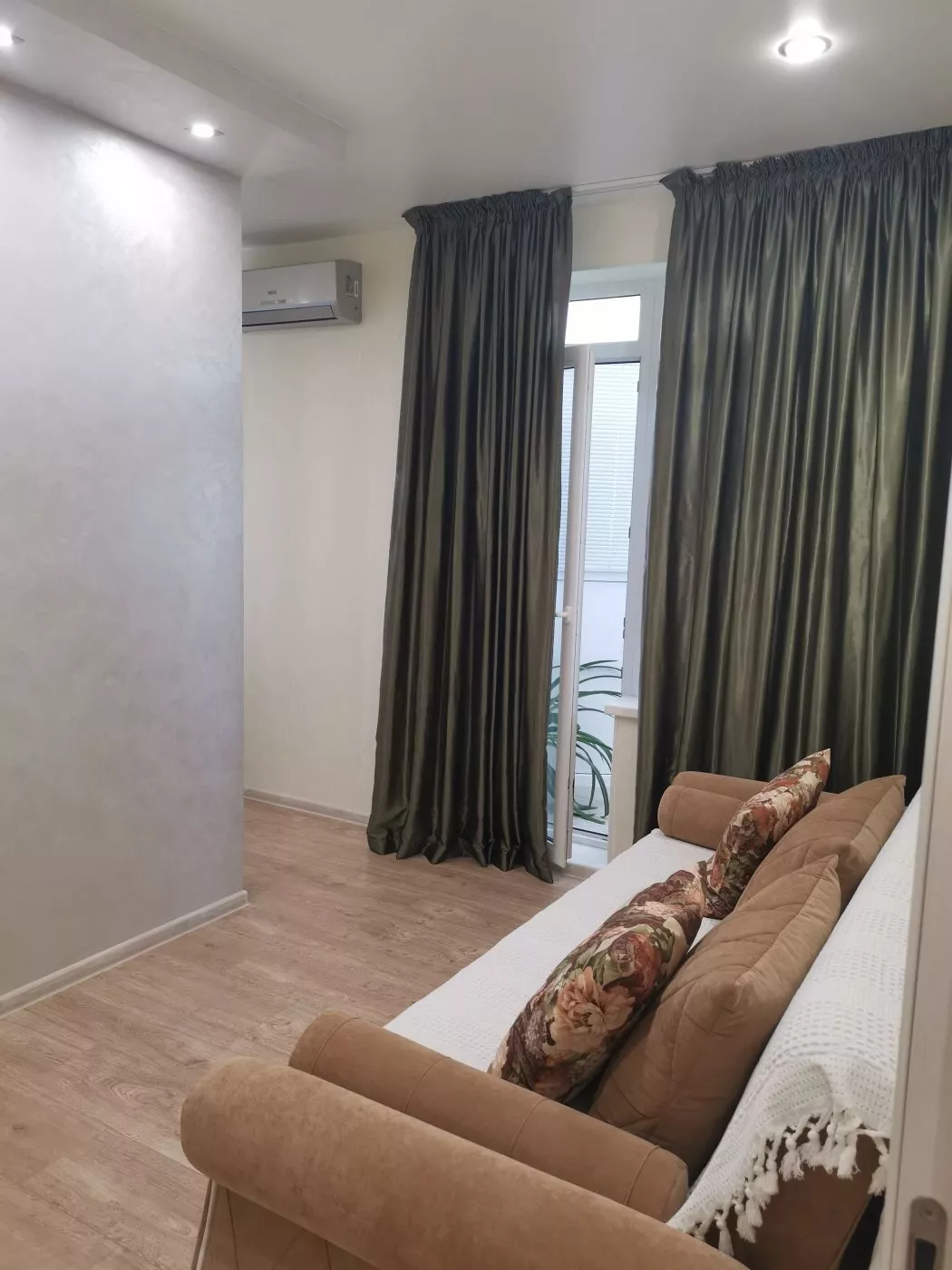 . Квартира в многоквартирном доме "Студия" . Лазаревское . Квартира в многоквартирном доме "Студия" . Лазаревское