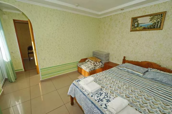 2-х комнатный Стандарт с балконом. Отель «Черноморец». Лазаревское 2-х комнатный Стандарт с балконом. Отель «Черноморец». Лазаревское