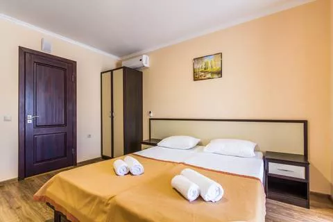 1 категория «Семейный стандартный». Гостевой комплекс "Альбатрос". Архипо-Осиповка