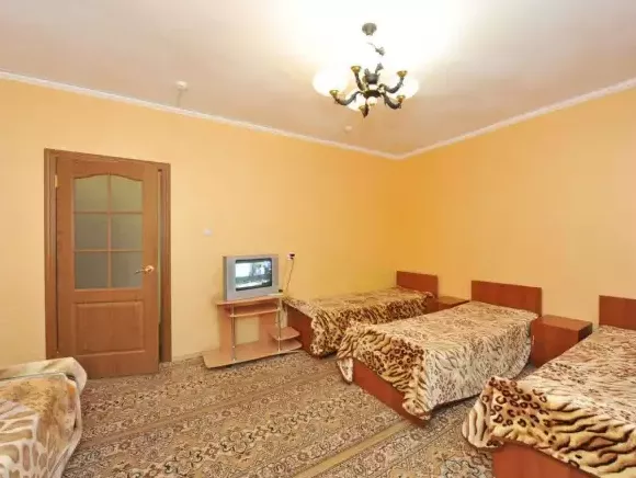 4-х местный «Стандарт». Отель «Адель». Домбай-гостиницы