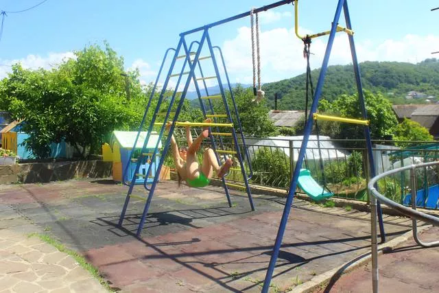 . Гостиница "Верона". Вардане