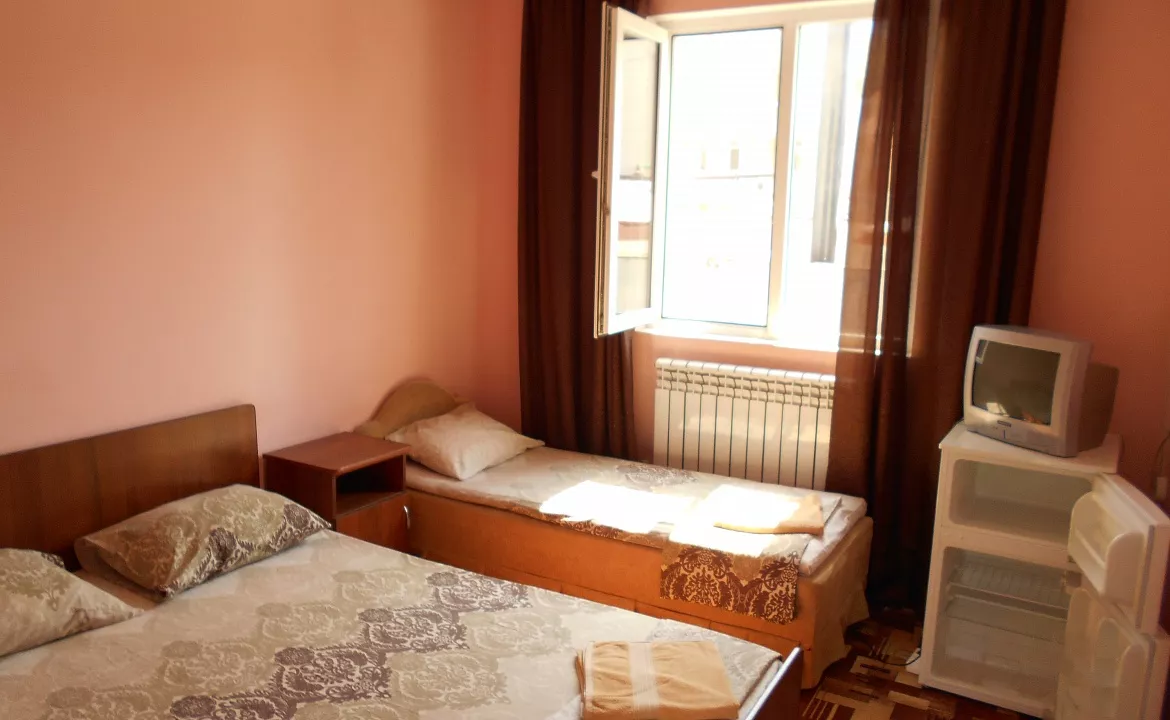 Стандарт. Гостевой дом "На Главной". Якорная Щель