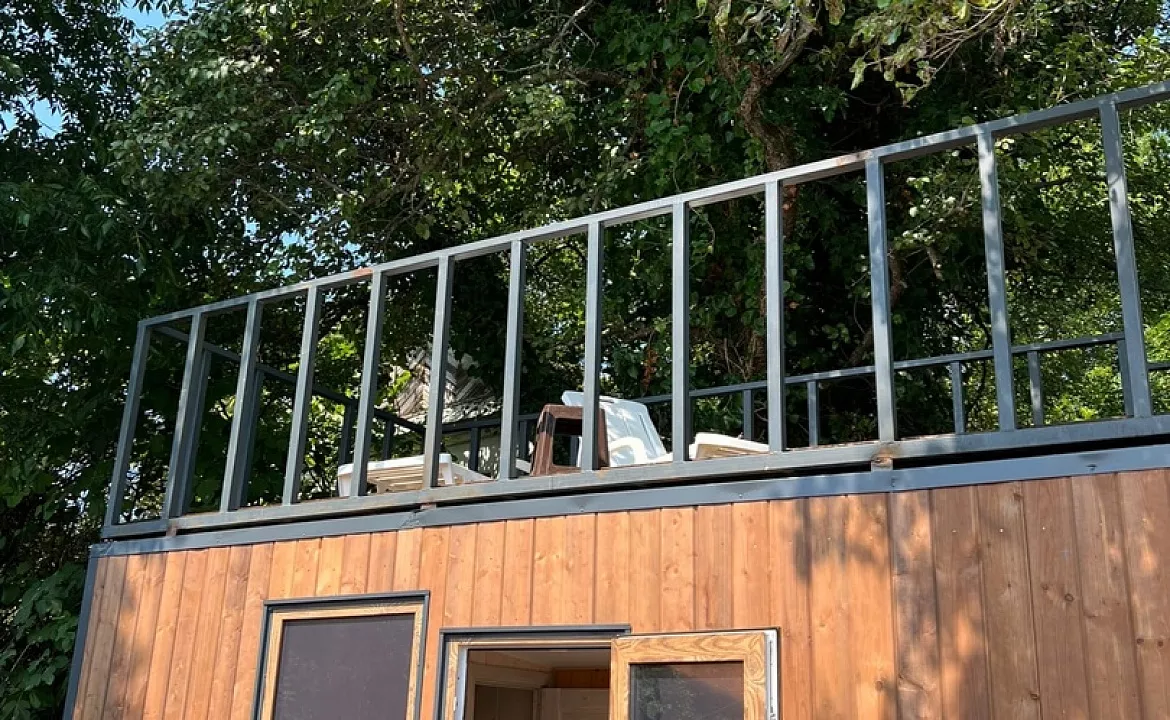 Малый дом . Гостевой комплекс "Атмосфера". Сухум