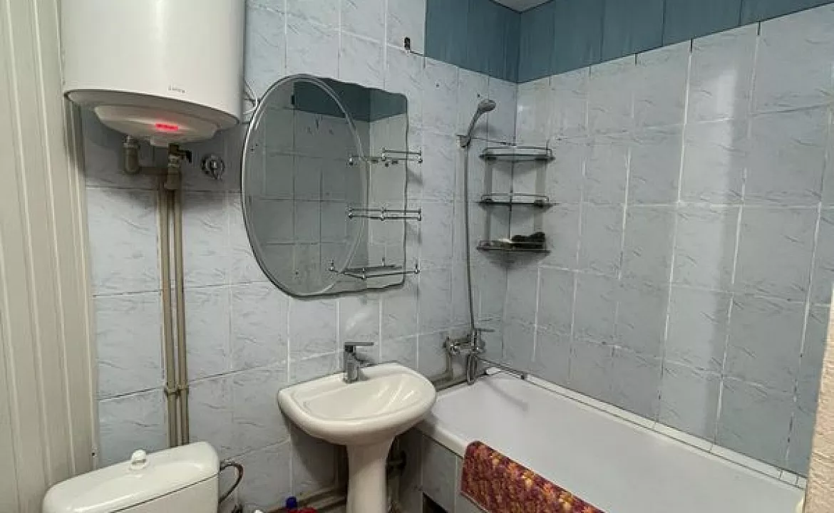 2х-комнатная квартира под ключ. Квартира в многоквартирном доме 2х-комнатная квартира Царгуш 23 кв 24 в Гудауте. Гудаута