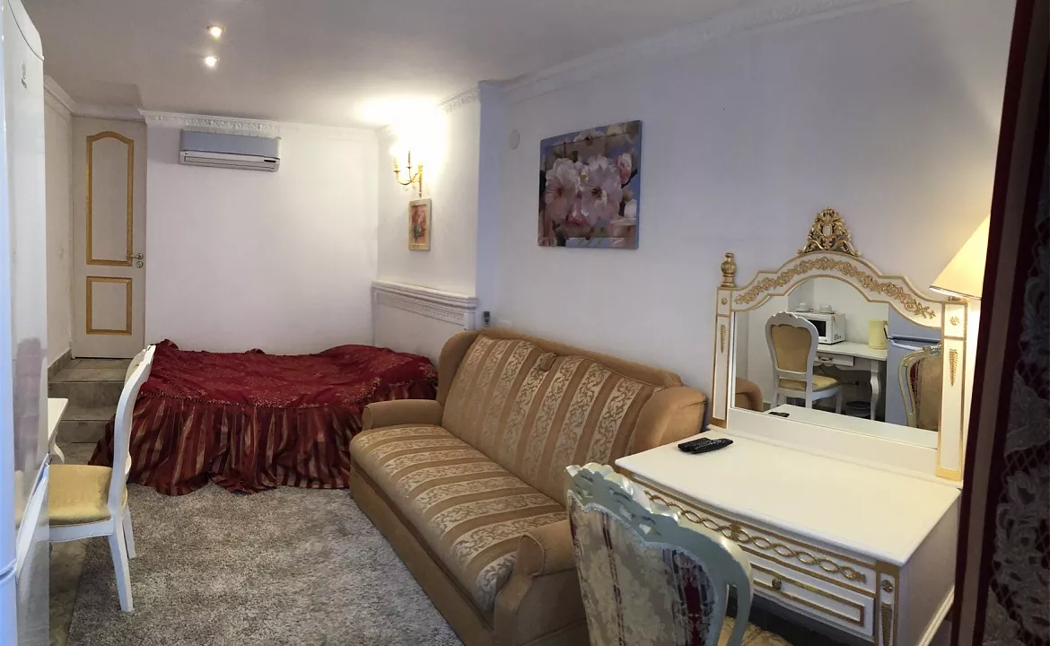 Стандарт. Апартаменты Роял Никита. Никита