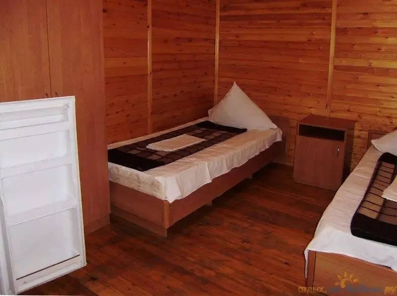 . База отдыха "Волна". Бухта Инал