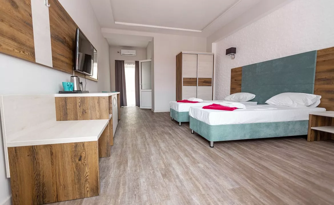 Стандарт. Гостевой дом «Red House». Заозерное Стандарт. Гостевой дом «Red House». Заозерное