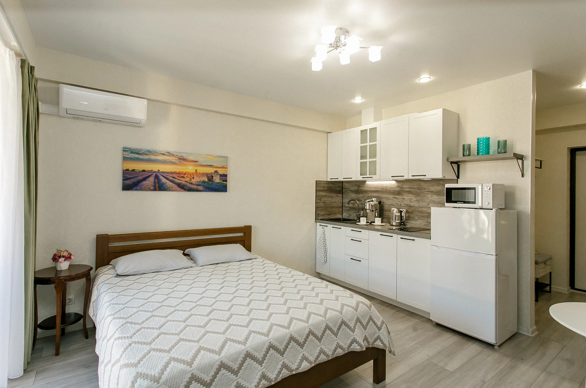 . Квартира в многоквартирном доме Стильный апартамент на первой береговой с видом на море. Дагомыс