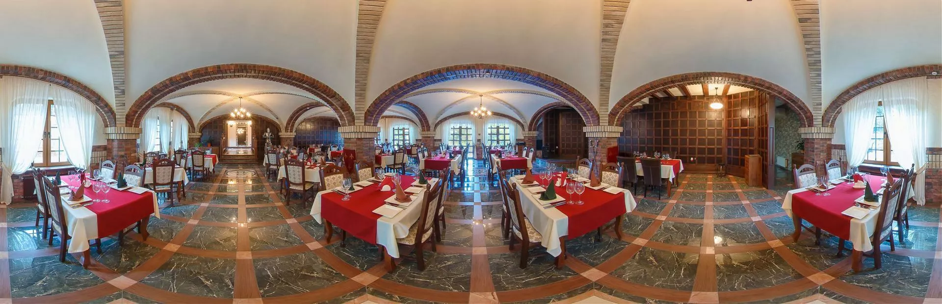 . Гостиница Дарсан. Ялта