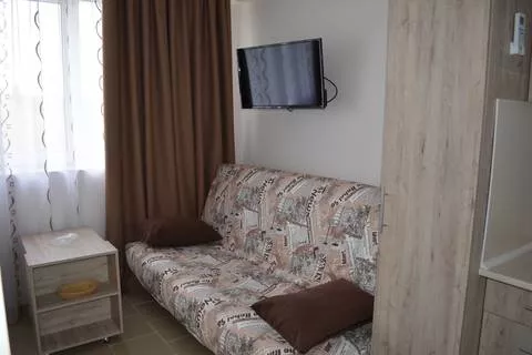 № 9 Трехместный номер с доп. местом. Отель «Жасмин». Евпатория