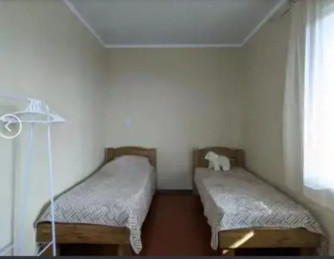 . Гостевой дом Дом на Эшба . Гудаута