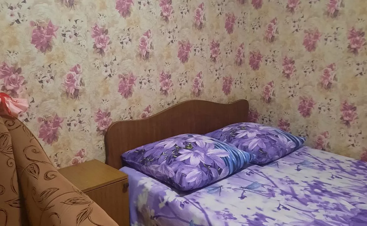 Двухместный удобства на этаже. Гостевой дом "Галина" . Вишневка Двухместный удобства на этаже. Гостевой дом "Галина" . Вишневка