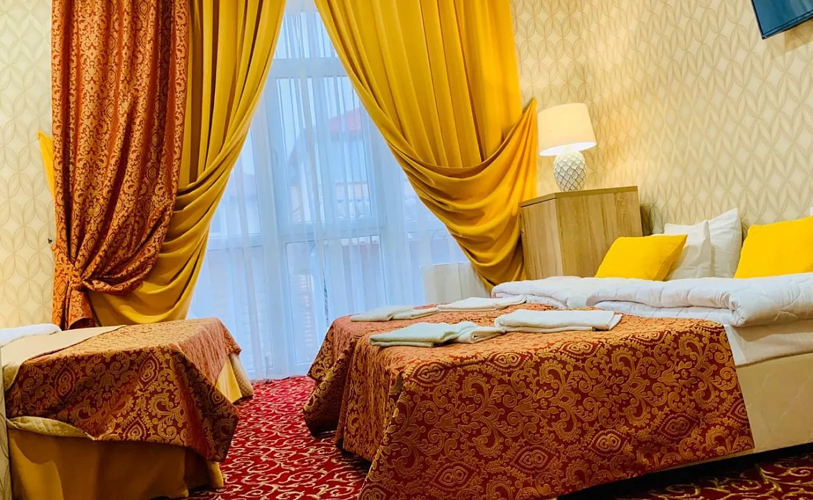 Стандарт 4х-местный с террасой. Отель Премьер. Геленджик