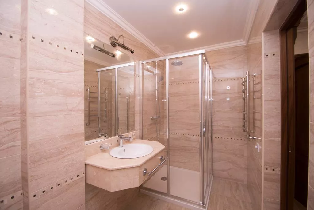 . Отель "Челюскинцев". Гагра