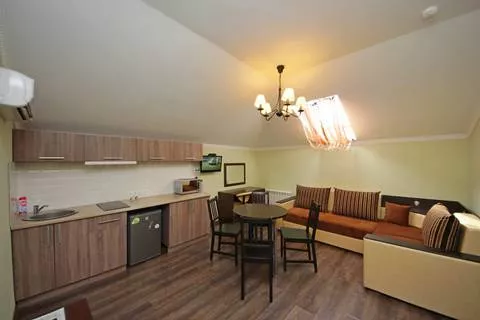 2-х комнатный 4-х местный «Стандарт» с кухней. Гостевой дом Rovados. Витязево