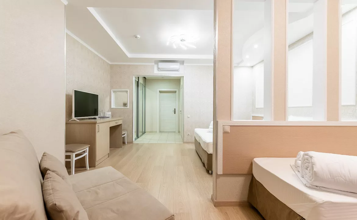 Пятиместный Полулюкс Студия. Гостевой дом Замок у Моря. Головинка Пятиместный Полулюкс Студия. Гостевой дом Замок у Моря. Головинка