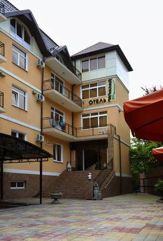 . Отель "Кипарис". Пицунда