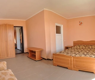 6-местный Connected room. Гостевой дом Гостевой комплекс «Mia Stella». 6-местный Connected room. Гостевой дом Гостевой комплекс «Mia Stella».