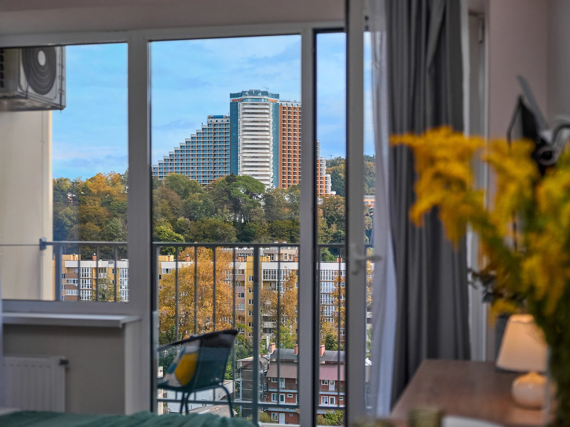 . Квартира в многоквартирном доме ЖК Каравелла Португалии . Дагомыс