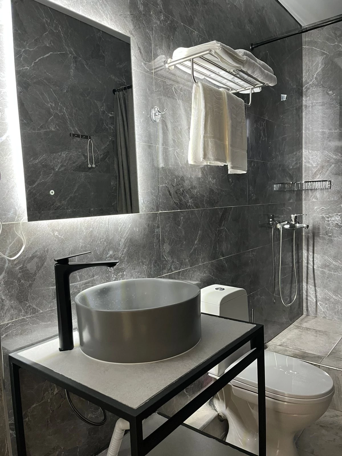 . Гостевой дом GK House. Сухум