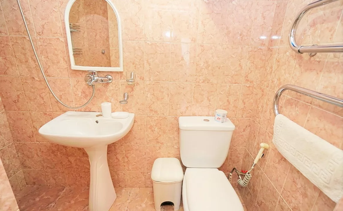 4-х  местный номер люкс с кухней и балконом. Гостевой дом "Лазурит". Лазаревское