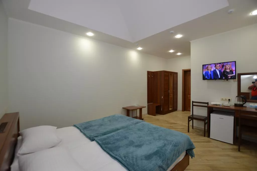 . Гостиница Central. Темрюк