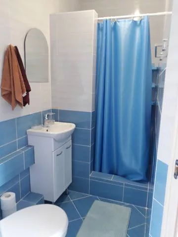 2-х местный номер. Гостевой дом на Дунайской. Совет-Квадже