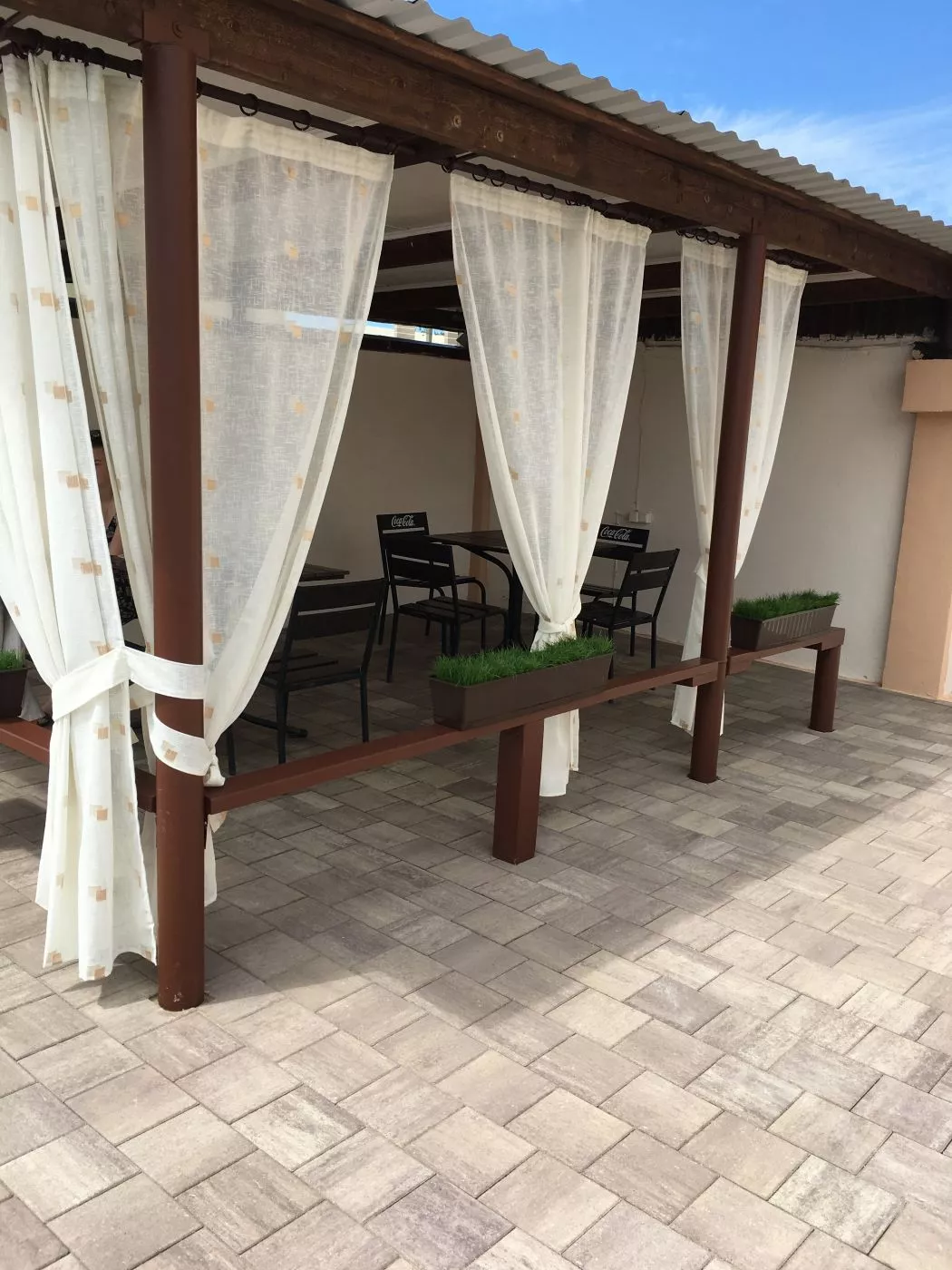 . Гостевой дом АНИКСИ. Кабардинка