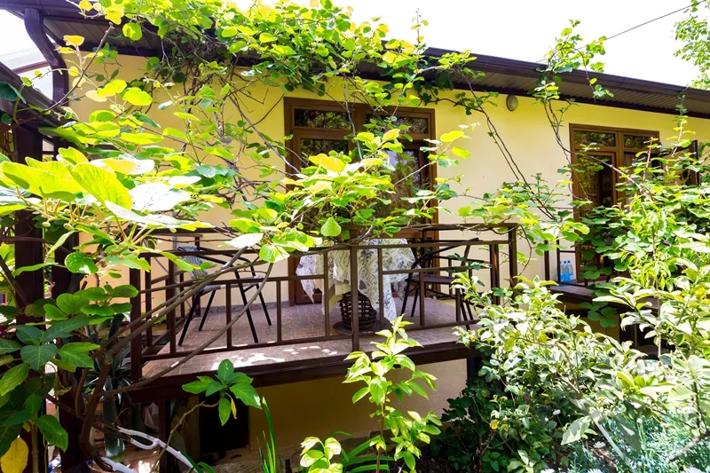 . Отель "Мыс Надежда" . Гагра