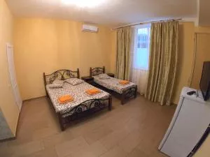 . Гостевой дом "Семья" - Геленджик. Геленджик