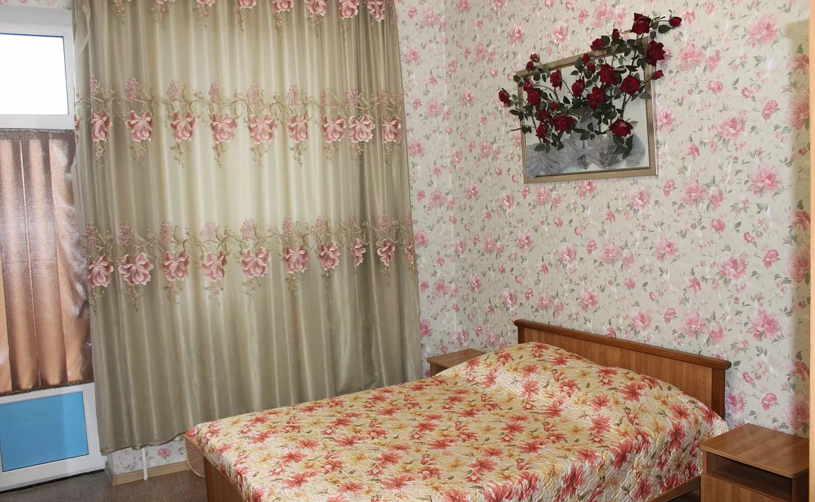 Двухместный номер класса стандарт со всеми удобствами. Гостевой дом "Ника" - Анапа. Анапа Двухместный номер класса стандарт со всеми удобствами. Гостевой дом "Ника" - Анапа. Анапа