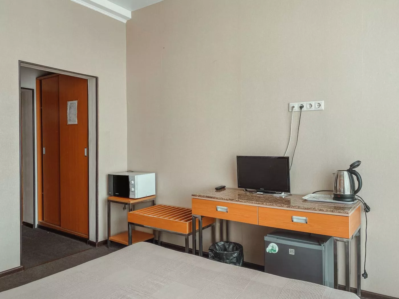 . Отель Апартаменты Волна. Сочи . Отель Апартаменты Волна. Сочи