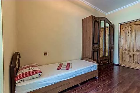 С удобствами. Частный сектор Вилла Яна. Витязево