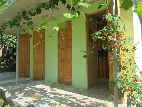 . Частный сектор Приморская 2 в Пицунде. Пицунда . Частный сектор Приморская 2 в Пицунде. Пицунда