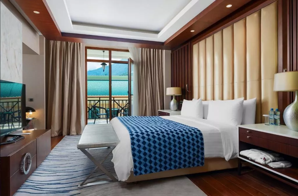 . Курортный отель Sochi Marriott Krasnaya Polyana . Красная Поляна