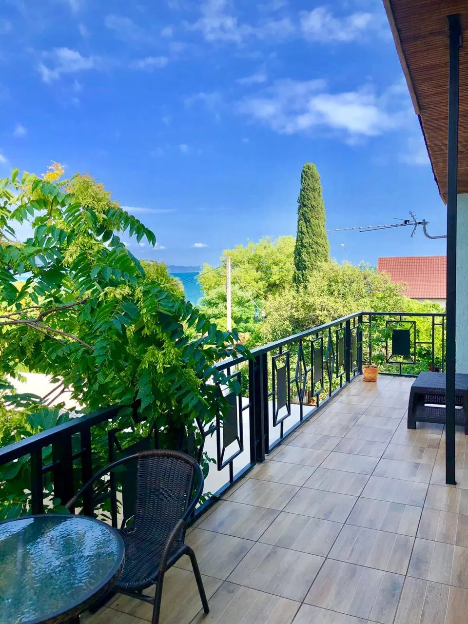 . Отель Capri. Сухум . Отель Capri. Сухум