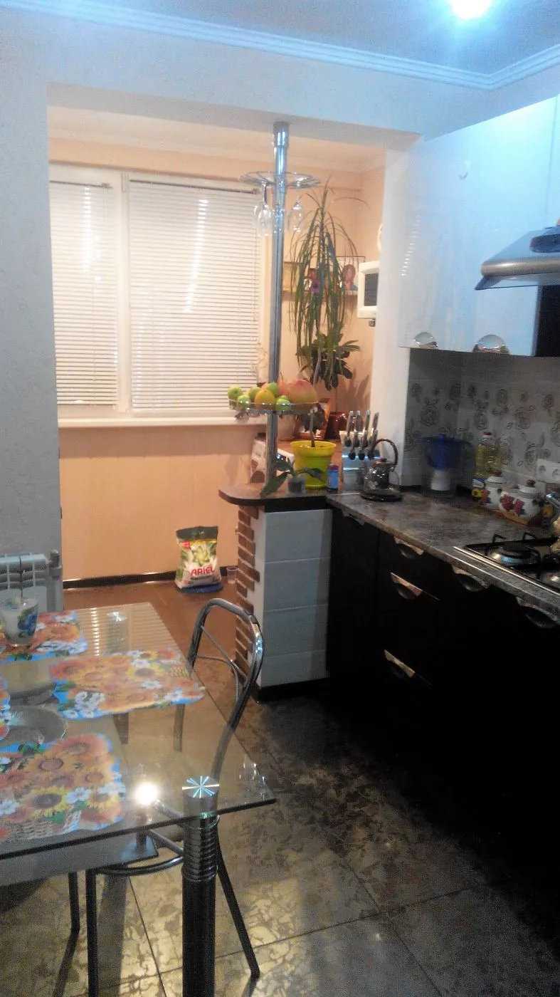 . Квартира в многоквартирном доме Сдам шикарную квартиру для отдыха!. Алушта