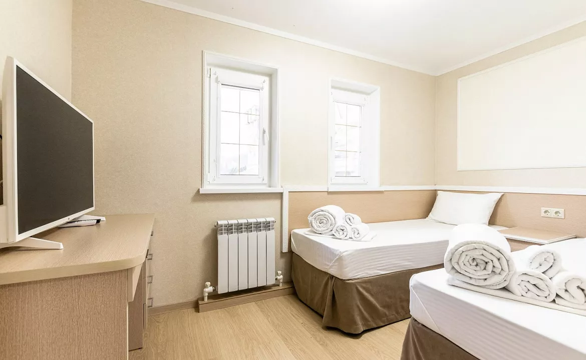 Четырехместный Полулюкс. Гостевой дом Замок у Моря. Головинка Четырехместный Полулюкс. Гостевой дом Замок у Моря. Головинка