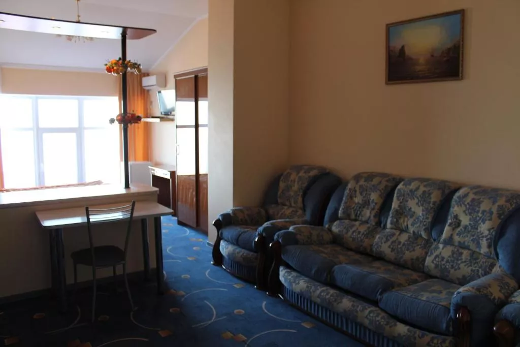 . Гостиница Приморская. Ейск