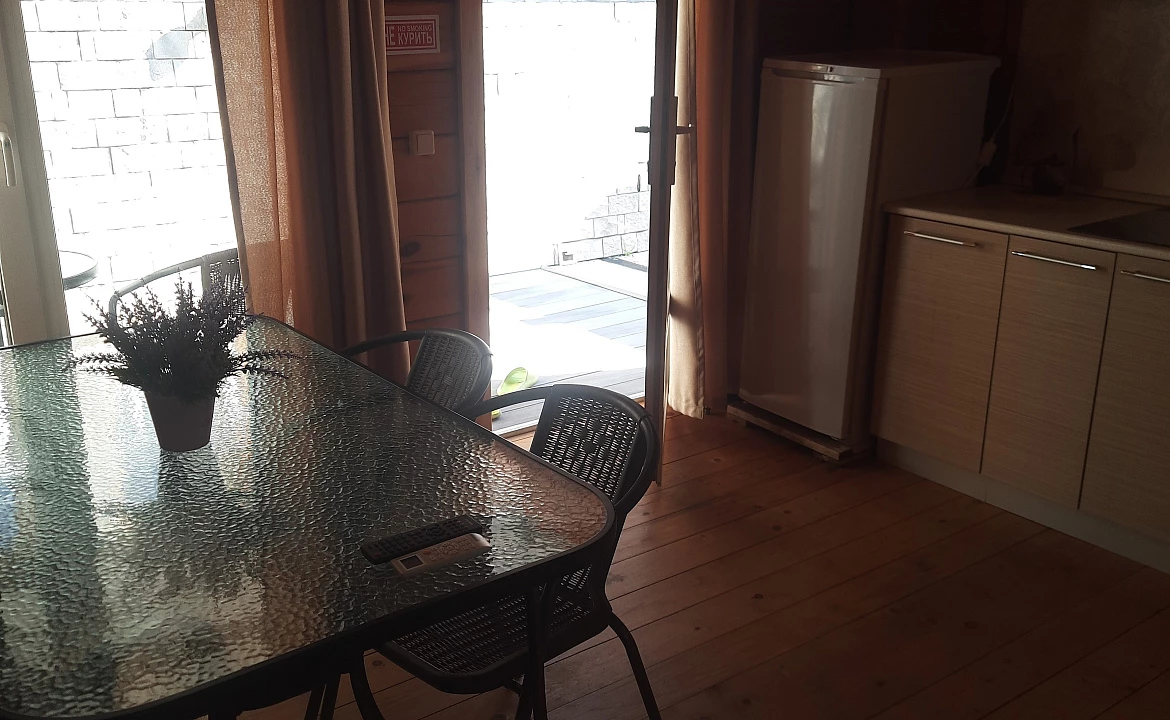 4х местный коттедж- сруб. База отдыха Как дома. Ольгинка