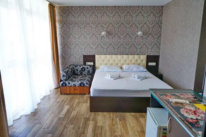 Комфорт 4-5ти местный. Отель «Черноморец». Лазаревское Комфорт 4-5ти местный. Отель «Черноморец». Лазаревское