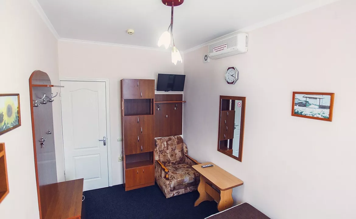 Стандарт трехместный 1. Частный сектор "Relax". Ейск