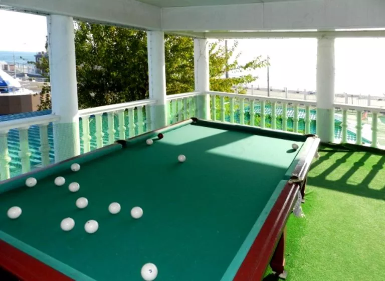 . Отель "Лазурный берег". Лермонтово