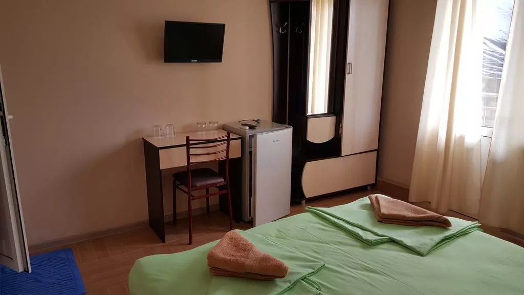 С удобствами!. Гостевой дом "Южный" у Гарика. Лазаревское С удобствами!. Гостевой дом "Южный" у Гарика. Лазаревское