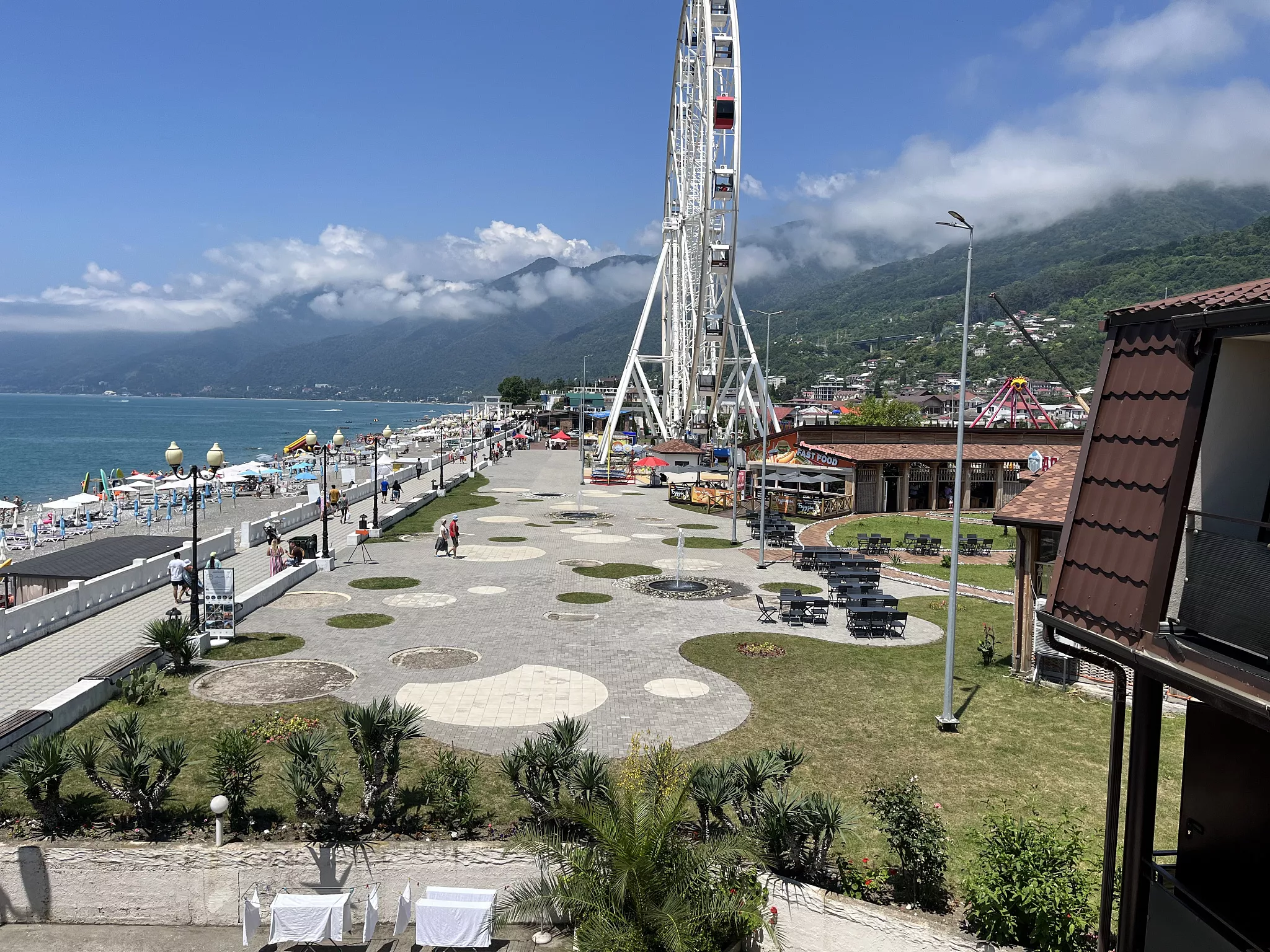 . Отель "ПОСЕЙДОН". Гагра