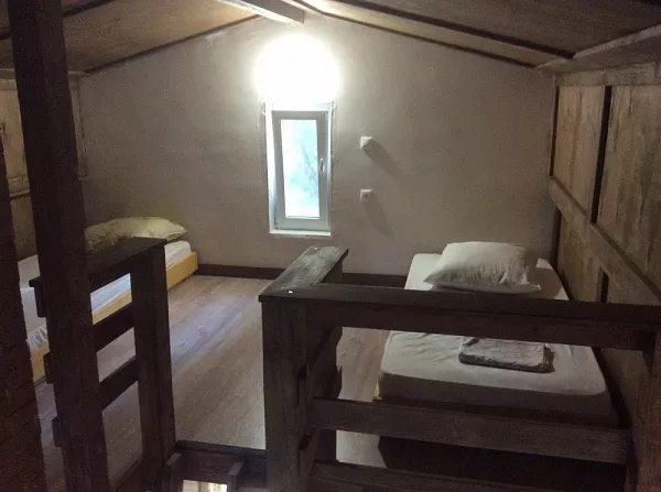 Дом на 4 человека. База отдыха Мыс Кадош. Агой