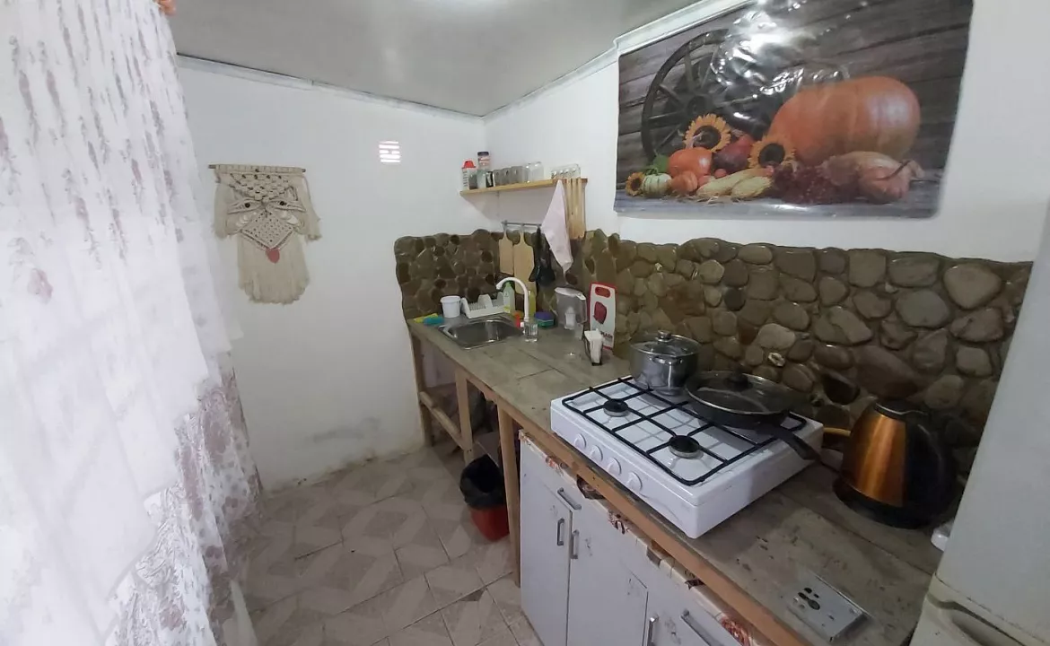 Двухкомнатный 4-х местный на 1-м этаже. Гостевой дом Гостевой дом "Спортлото-82".. Коктебель